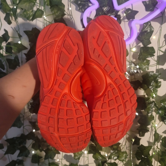 💎Nike Red Women's Presto💎 - Picture 7 of 8
